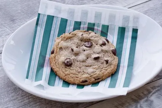 Chocolate Chip Cookie