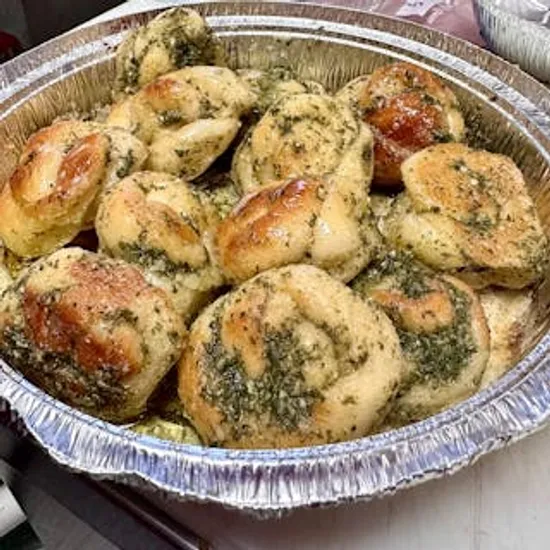 Garlic Knots: 6