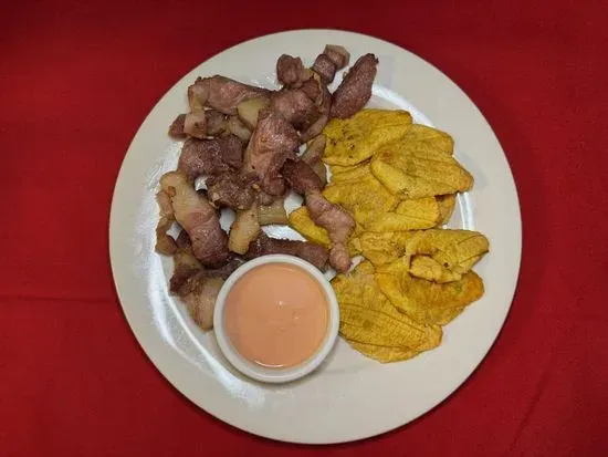 Carne Frita con Tostones