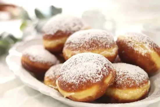 KRAPFEN custard DONUT (1)