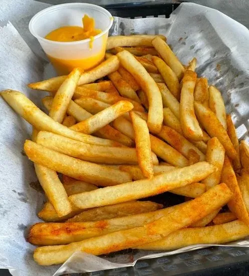 SRIRACHA FRIES