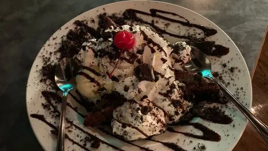 Oreo Brownie Sundae