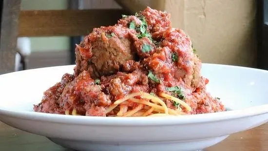 Mama’s Spaghetti + Meatballs