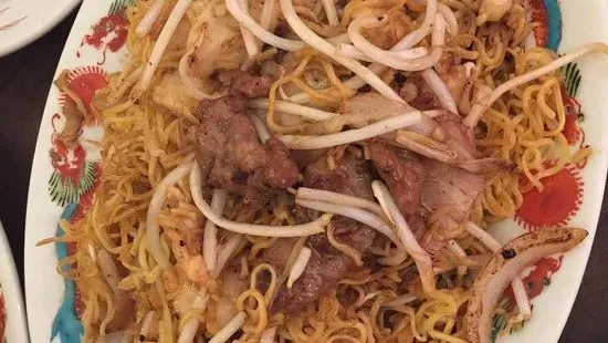 Golden Special Chow Mein