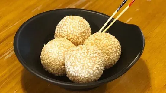 6 Piece Sesame Balls