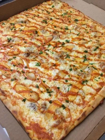 Mini Buffalo Chicken Pizza