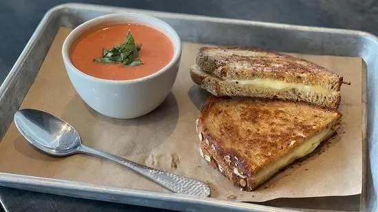 GRILLED CHEESE AND TOMATO SOUP