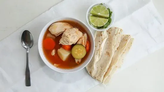 Caldo de Pollo