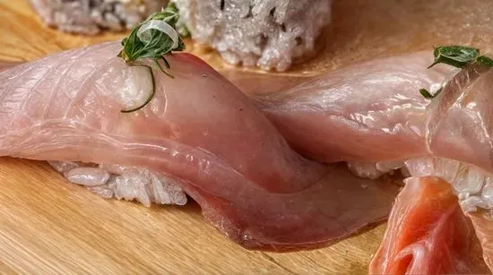 Hamachi (yellow tail)