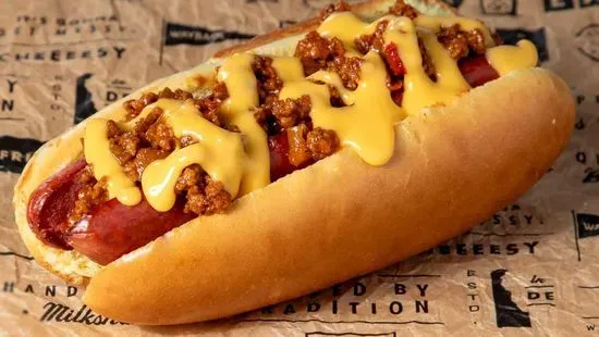 CHILI CHEESE DOG 