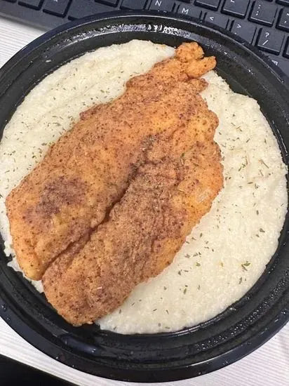 Fish & Grits