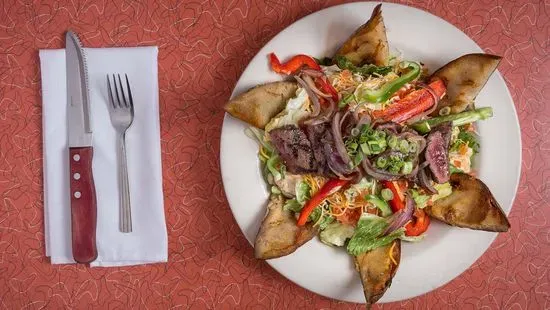 Coyote Steak Salad