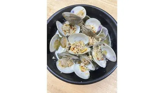 Clams White