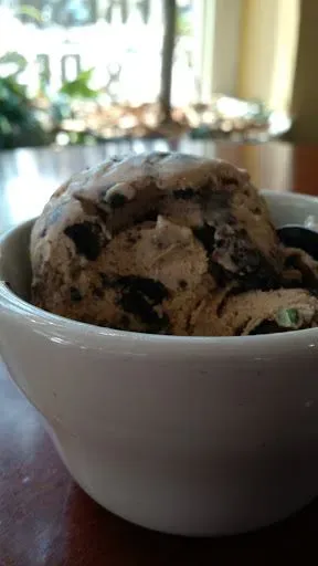 Midnight Chocolate Ice Cream