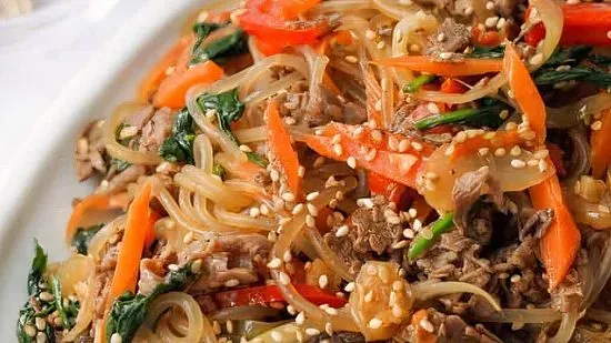 Japchae w/Spicy pork