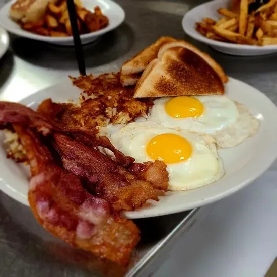 Essential Egg Classic with breakfast meat