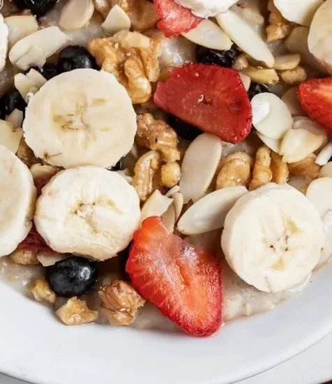 Berry Nutty Oatmeal