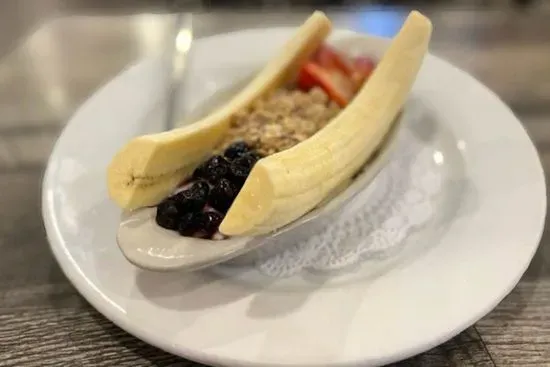 Breakfast Banana Split™ Bowl