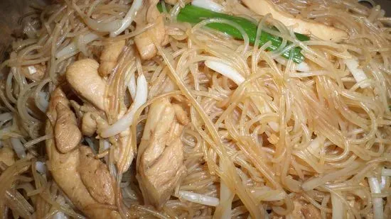 38. Chicken Chow Mein