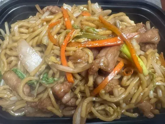 L9. Roast Pork Lo Mein