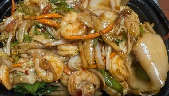 Thai Drunken Noodle w.Shrimp