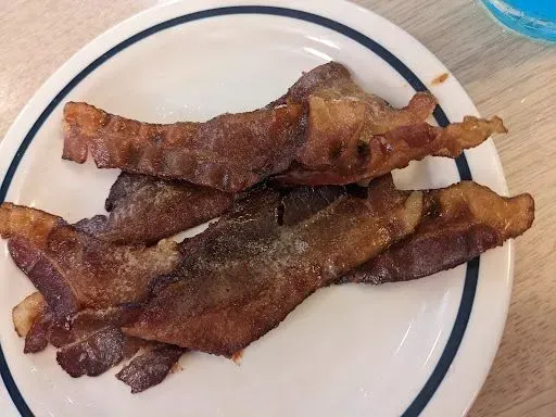 Hickory-Smoked Bacon Strips