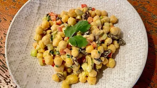 Curry Chickpea Salad (Half Pint)