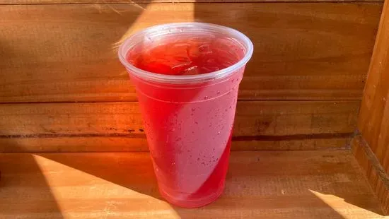 Iced Berry Tea (20 Oz)