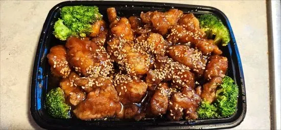 S6. Sesame Chicken