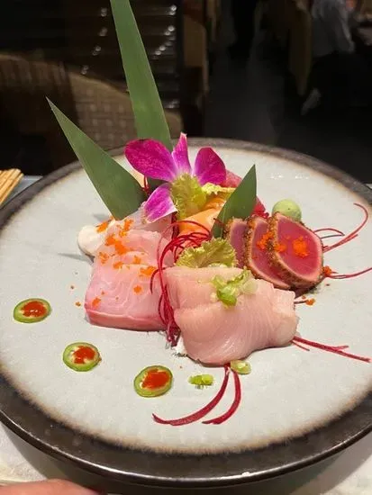 Sashimi Entree