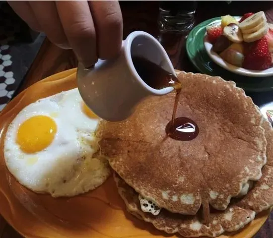 #6: 2 Pancakes and 2 Eggs