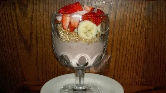 Strawberry Yogurt & Granola with Fresh Fruit