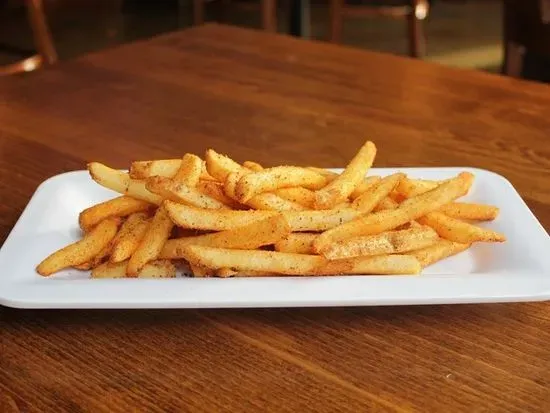 Platter of Spicy Cajun Fries