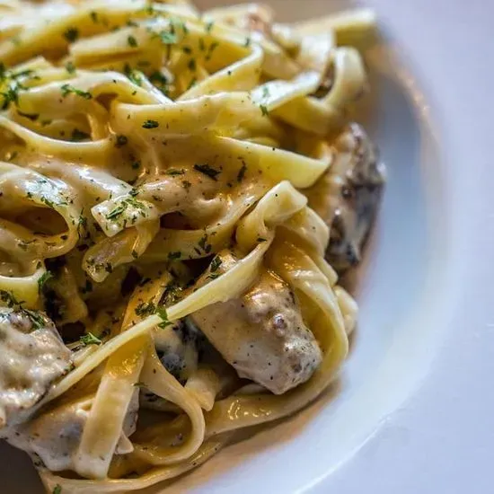 Chicken Alfredo