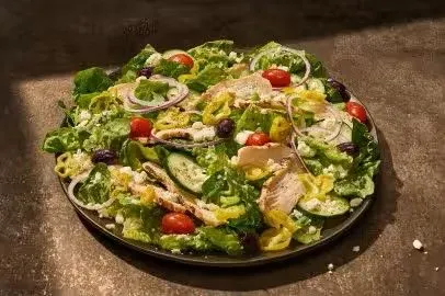 Greek Salad With Chicken
