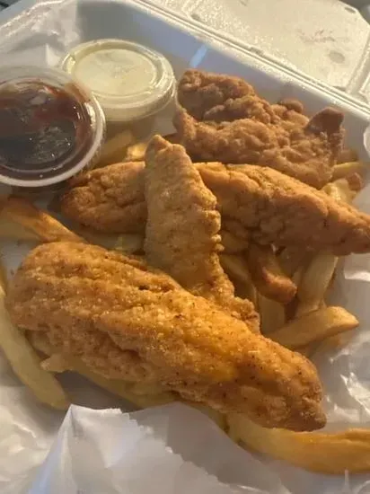 (5) Chicken Strip Basket