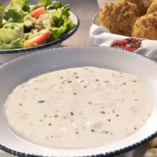 Soup, Salad & Cheddar Bay Biscuits®