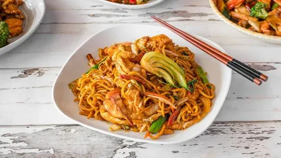 43b. House Special Lo Mein