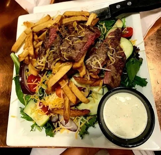 PITTSBURGH STEAK SALAD