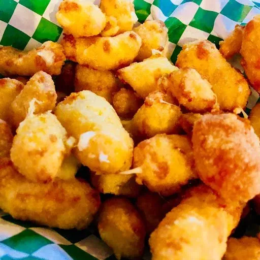Fried Cheddar Cheese Cubes