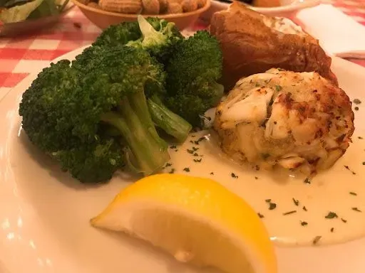 Broiled Jumbo Lump Maryland Crabcakes