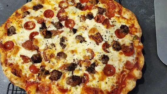 LG Meat Lover's Pizza