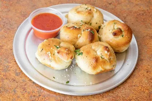 Garlic Knots