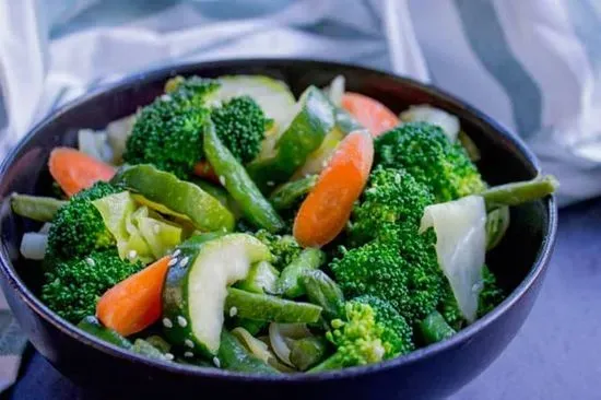 MIXED VEGGIES OR BROCCOLI