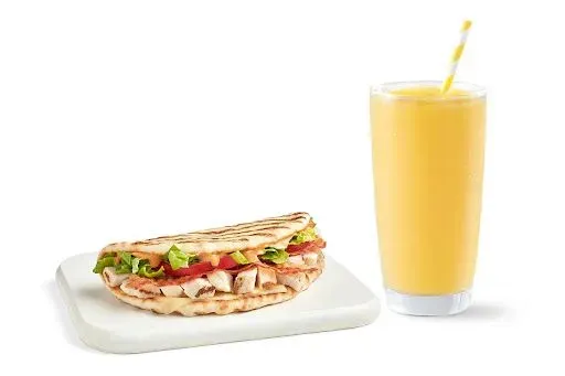 SMOOTHIE AND A FLATBREAD