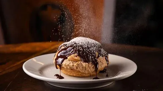 Tiramisu Cream Puff