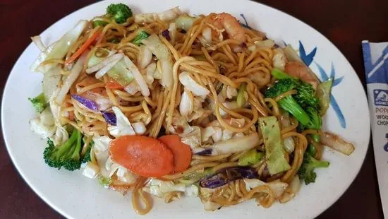 Y6. Shrimp Yakisoba