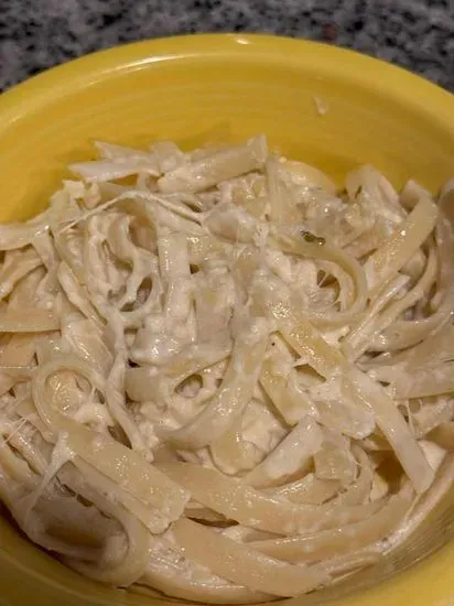 Fettuccine Alfredo