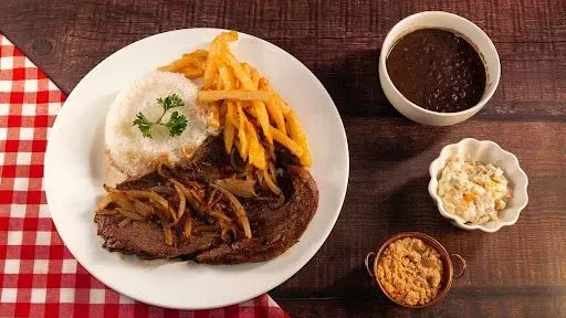 Bife Acebolado ( Beef W/ Caramelized Onions) S