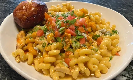 Buffalo Style WI Cheddar Mac